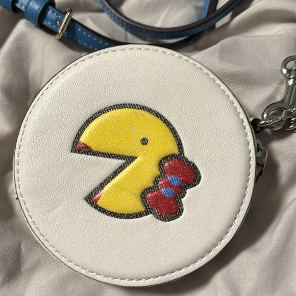Coach PAC Man Exclusive Handbag / Crossbody with Pac-Man coin accessory pouch - Picture 3 of 13
